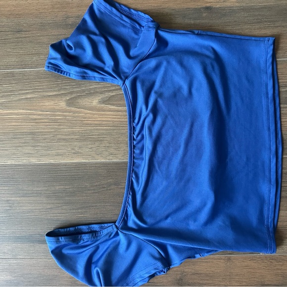 Blue Ruffle Crop Top - Picture 2 of 2